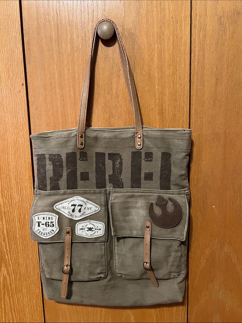Loungefly, join the resistance Star Wars tote good condition.